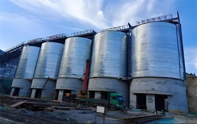 青海螺旋卷板仓施工现场